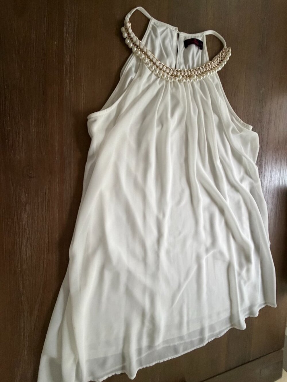 ROBE DE SOIREE COLLIER PERLES